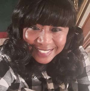 Meet your Posher, Inez